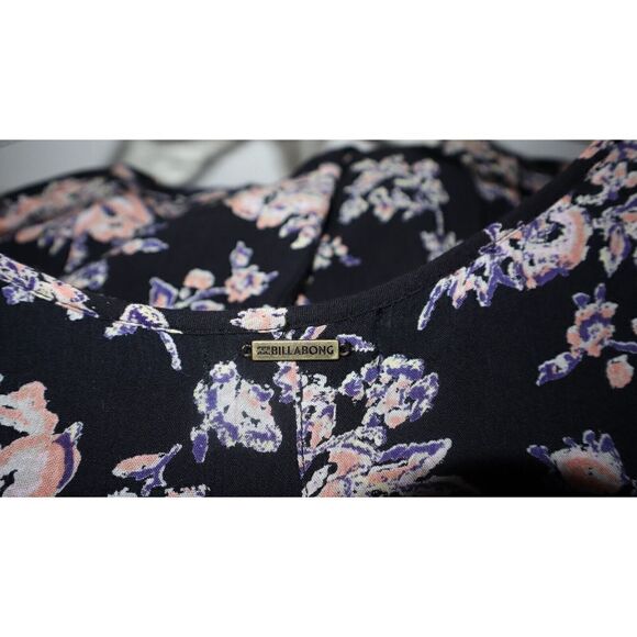 Billabong J201EFES Women's Sz S Black Floral Short Sleeve Button Front Romper - Picture 5 of 13